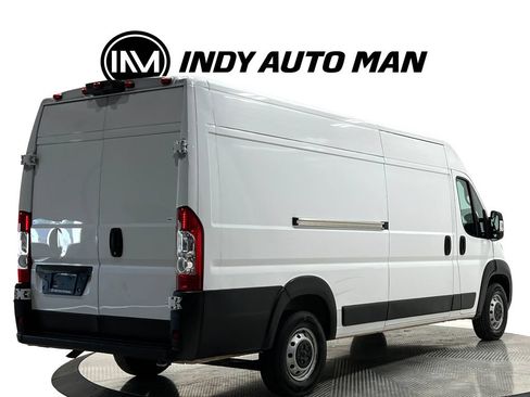 Used 2023 RAM ProMaster 3500 FWD image 4