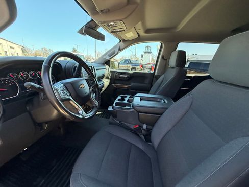 Used 2020 Chevrolet Silverado 1500 LT w/ All-Star Edition image 4