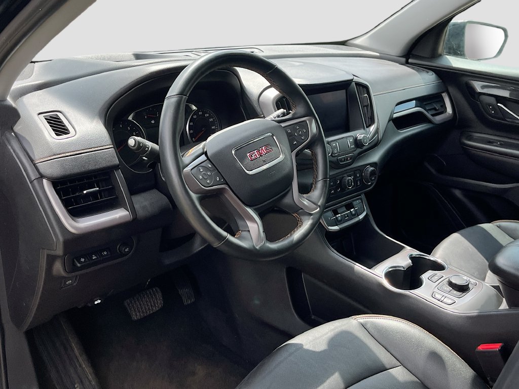 Used 2024 GMC Terrain AT4 AWD/4WD image 9