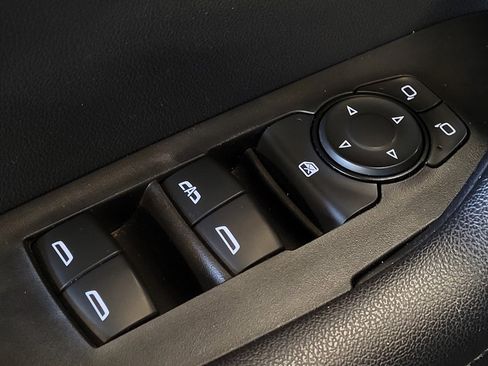Used 2020 Chevrolet Blazer LT FWD image 27