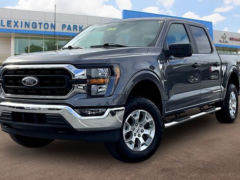 Used 2023 Ford F150 XLT image 12