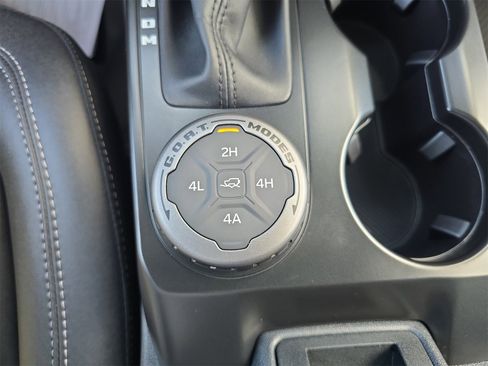 New 2025 Ford Bronco Badlands image 20