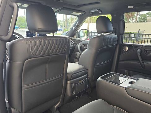 Certified 2024 INFINITI QX80 Sensory w/ Cargo Package AWD/4WD image 12