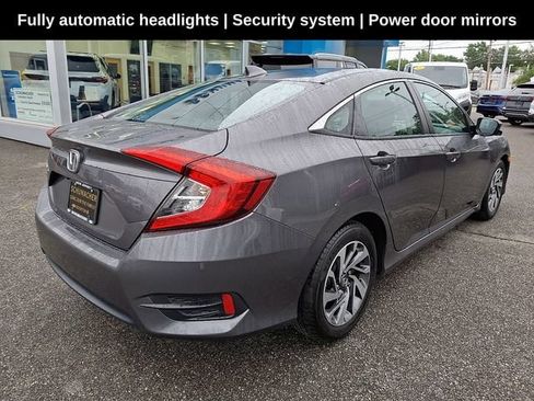 Used 2018 Honda Civic EX image 8