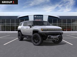 New 2025 GMC Hummer EV 2X w/ LPO, Dark Essentials Package AWD/4WD video 1