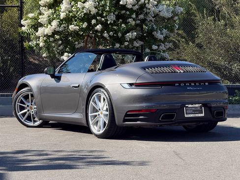 Certified 2024 Porsche 911 Carrera RWD image 3