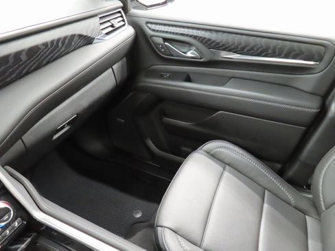 Used 2023 GMC Yukon Denali image 29