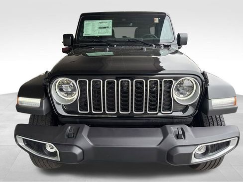 New 2025 Jeep Wrangler Sahara w/ Technology Group image 10