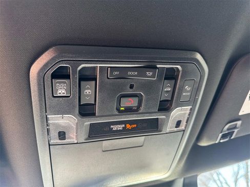 New 2025 Toyota Tundra Platinum image 25