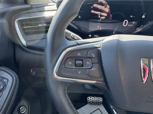 Used 2024 Buick Encore GX Preferred w/ Advanced Technology Package AWD/4WD image 32
