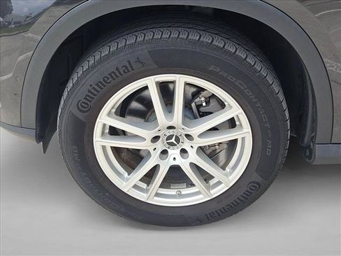 Used 2023 Mercedes-Benz GLC 300 image 22