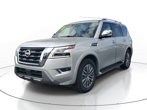 Certified 2021 Nissan Armada SV w/ SV Appearance Package image 3