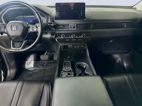 Used 2023 Honda Pilot Elite image 19