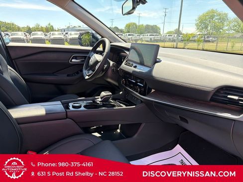 New 2026 Nissan Rogue Platinum AWD/4WD image 43