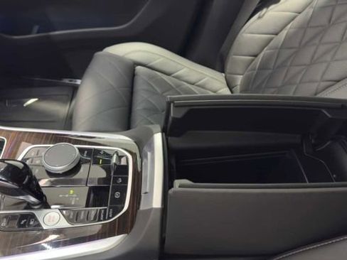 Used 2023 BMW X5 xDrive45e w/ M Sport Package image 28