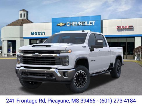 New 2026 Chevrolet Silverado 2500 LT w/ Safety Package AWD/4WD image 6