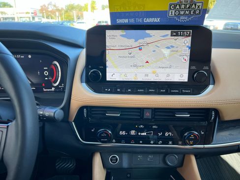 Used 2021 Nissan Rogue Platinum FWD image 36