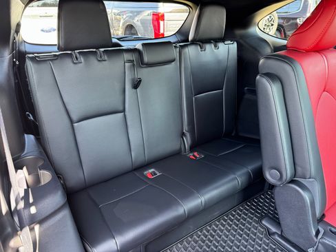 Used 2021 Toyota Highlander XSE image 20