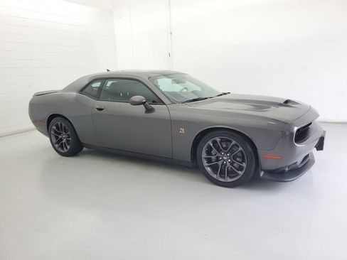 Used 2023 Dodge Challenger R/T Scat Pack RWD image 4