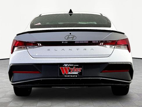 New 2026 Hyundai Elantra Sport FWD image 5