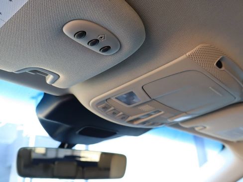 Used 2019 Lincoln Nautilus Reserve FWD image 28