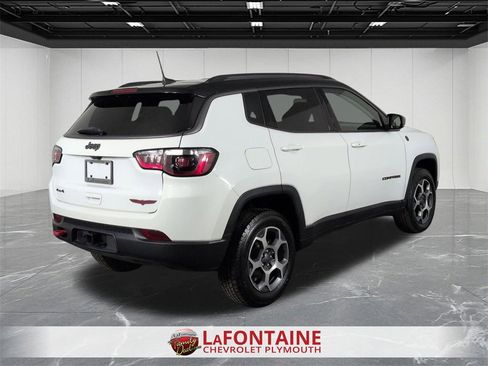 Used 2022 Jeep Compass Trailhawk w/ Trailer Tow Group image 8