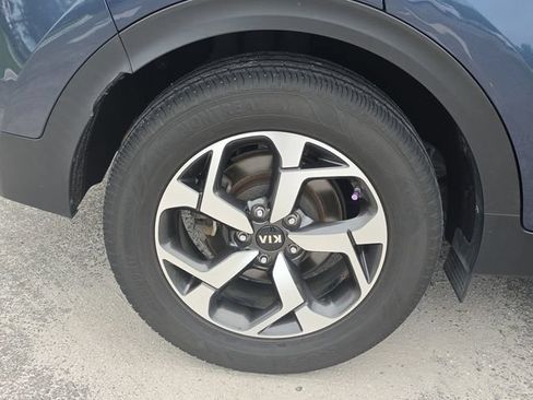Used 2022 Kia Sportage LX FWD image 5