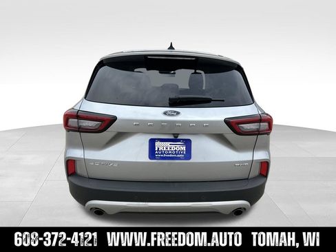 Used 2024 Ford Escape Active w/ Tech Pack #1 AWD/4WD image 5