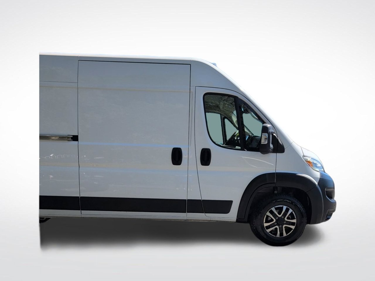 Used 2024 RAM ProMaster 2500 w/ Quick Order Package 22G SLT FWD image 8