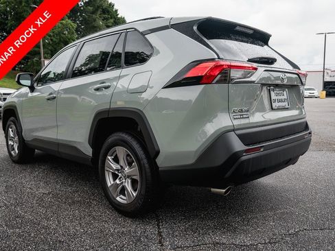 Certified 2023 Toyota RAV4 XLE w/ Convenience Package FWD image 5