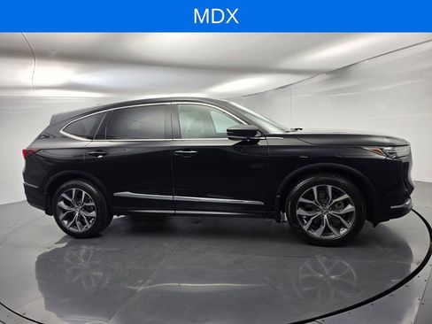 Used 2024 Acura MDX SH-AWD w/ Technology Package image 3