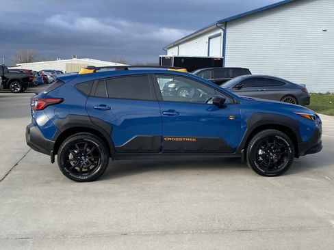 Used 2025 Subaru Crosstrek 2.5i Wilderness image 7