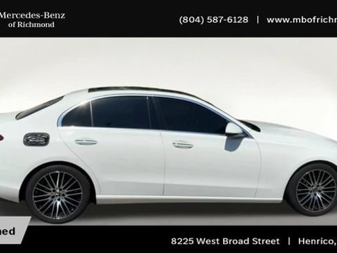 Used 2024 Mercedes-Benz C 300 4MATIC Sedan image 3