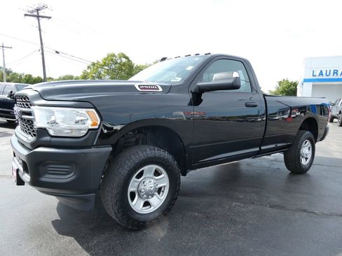 Used 2022 RAM 2500 Tradesman AWD/4WD image 8