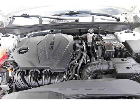 Used 2021 Hyundai Sonata SE image 32