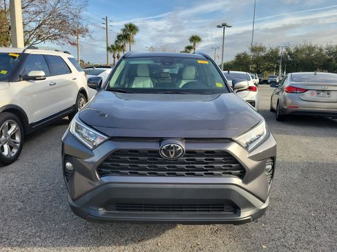 Used 2021 Toyota RAV4 XLE image 29