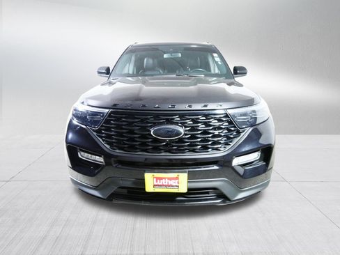 Used 2023 Ford Explorer ST-Line w/ Class IV Trailer Tow Package AWD/4WD image 2