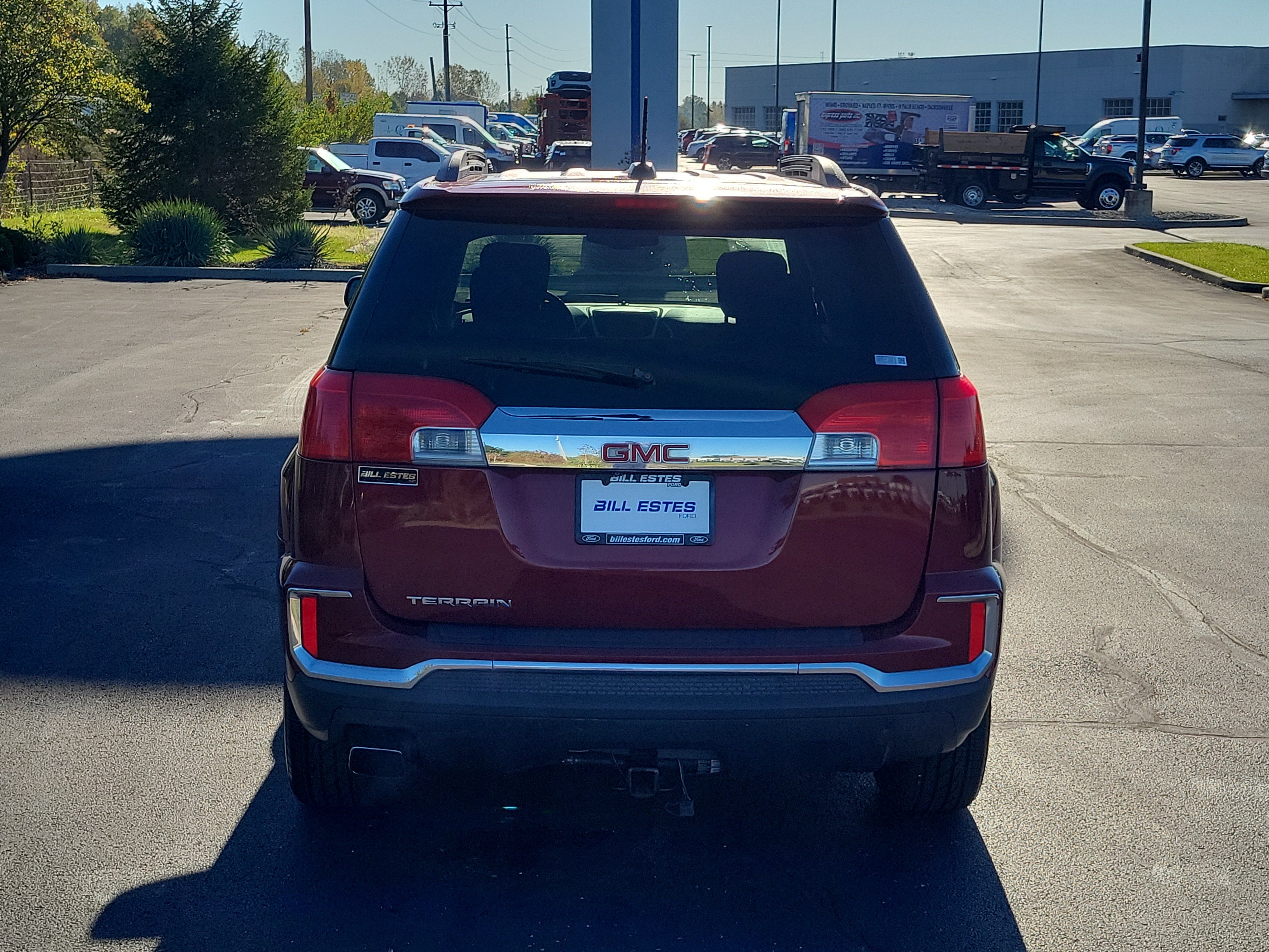 Used 2016 GMC Terrain SLE w/ Chrome Edition FWD image 3