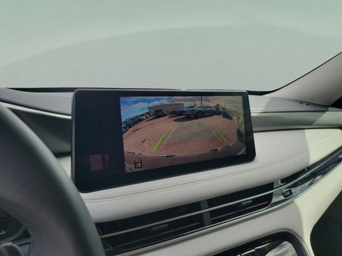 Certified 2026 INFINITI QX60 Pure w/ Cargo Package image 17