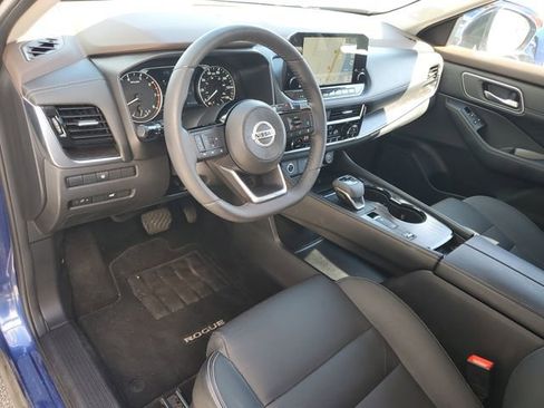 Used 2021 Nissan Rogue SL w/ Premium Package image 25