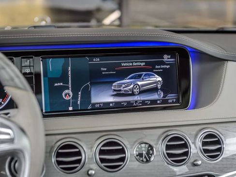 Used 2017 Mercedes-Benz S 550 4MATIC Sedan image 35