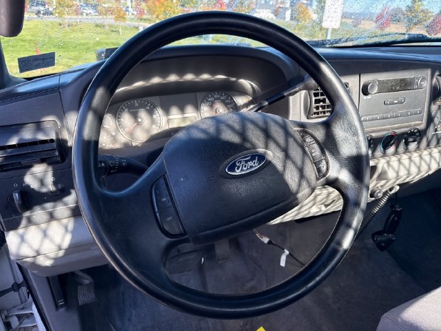 Used 2006 Ford F250 XL AWD/4WD image 22