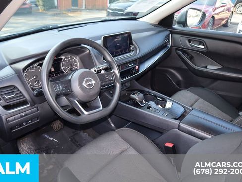 Used 2024 Nissan Rogue SV FWD image 10