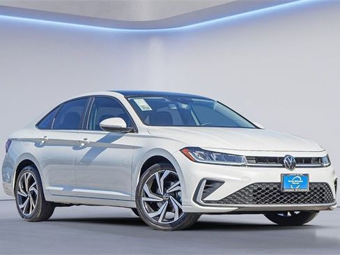 New 2026 Volkswagen Jetta SEL image 1