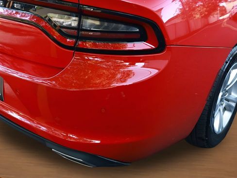 Used 2022 Dodge Charger SXT RWD image 15
