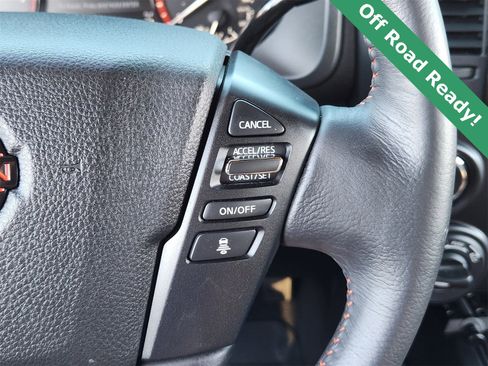 Used 2024 Nissan Titan PRO-4X w/ Pro-4x Convenience Package image 29