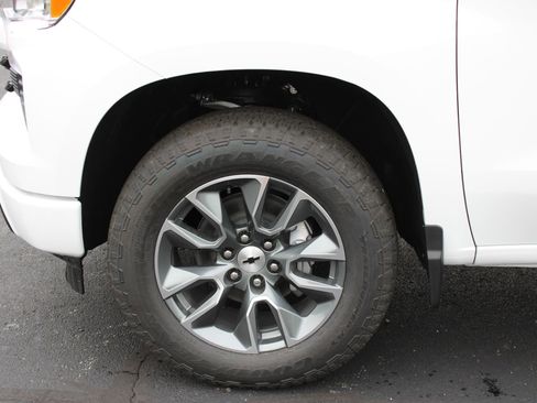 New 2026 Chevrolet Silverado 1500 RST w/ LPO, Liner Protection Package AWD/4WD image 12
