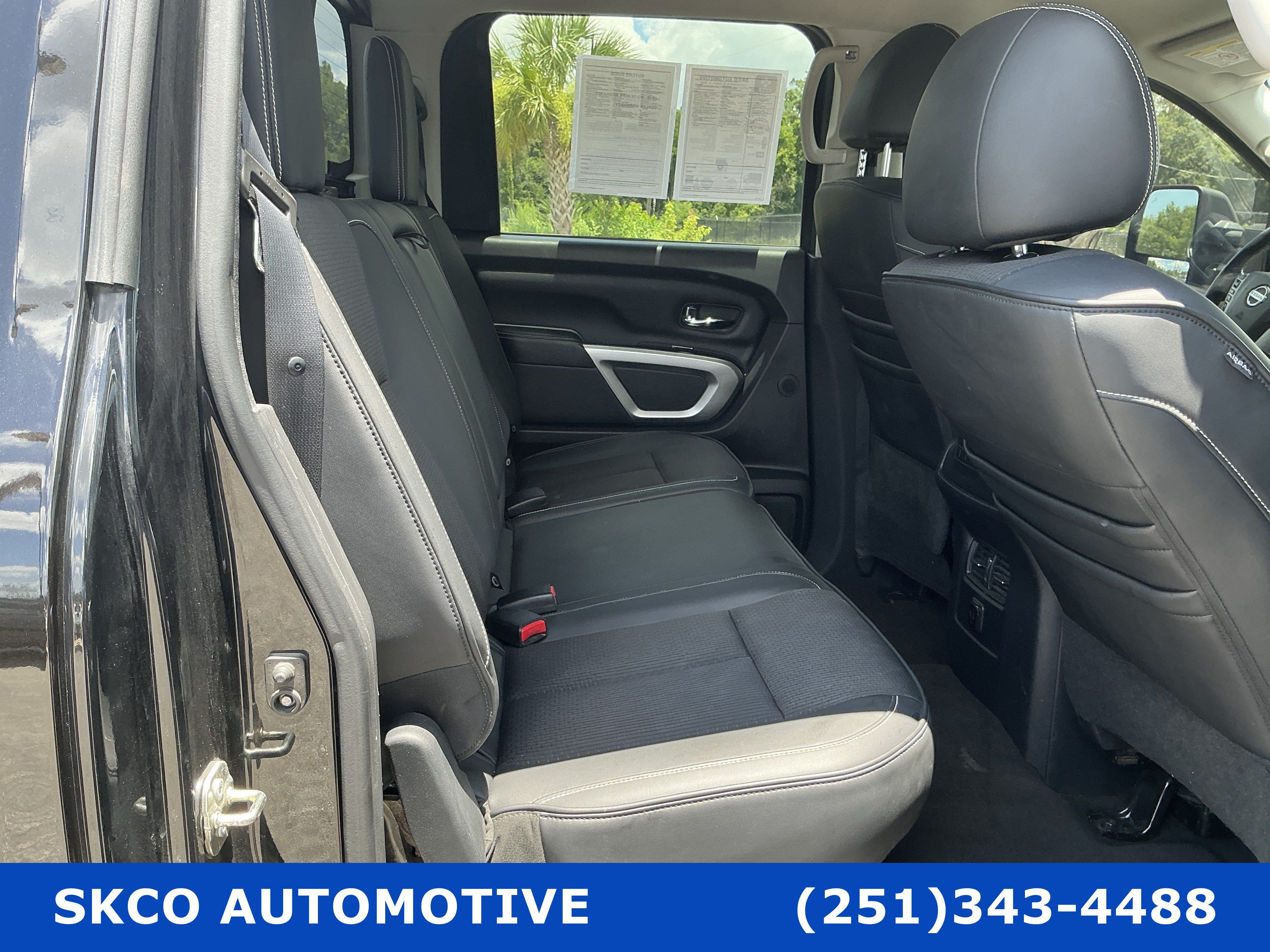 Used 2017 Nissan Titan PRO-4X AWD/4WD image 14