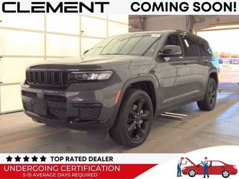 Used 2023 Jeep Grand Cherokee L Laredo image 1