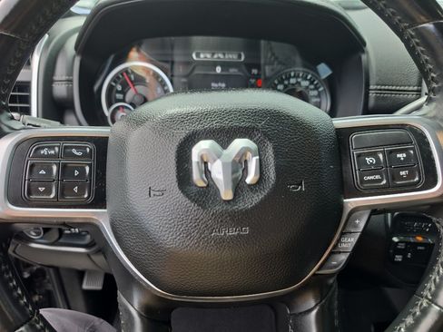 Used 2021 RAM 3500 Laramie AWD/4WD image 27